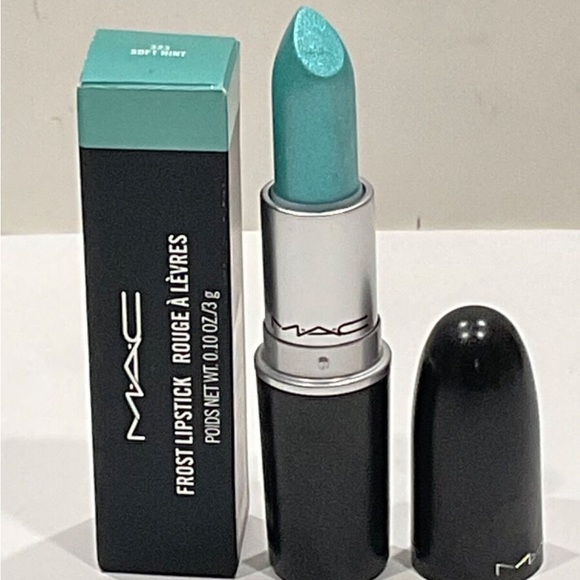 MAC Cosmetics Lipstick 323 Soft Mint - Picture 2 of 2